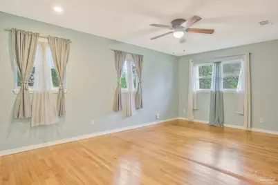 724 Woodmere Dr, Pensacola, FL 32503 - Photo 10