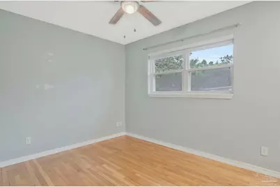 724 Woodmere Dr, Pensacola, FL 32503 - Photo 14