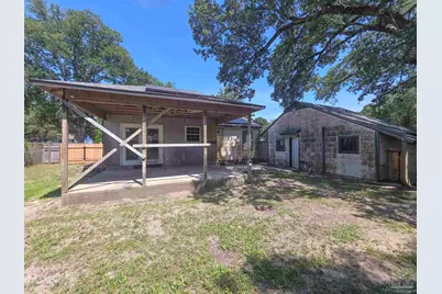 209 NW Gilliland Rd, Pensacola, FL 32507 - Photo 14