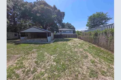 209 NW Gilliland Rd, Pensacola, FL 32507 - Photo 16