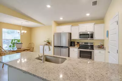 7014 Sonny Dr, Pensacola, FL 32504 - Photo 10
