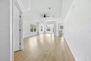 856 Miramar Dr, Pensacola, FL 32506 - Photo 2