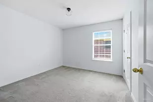 856 Miramar Dr, Pensacola, FL 32506 - Photo 18