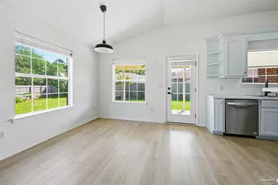 856 Miramar Dr, Pensacola, FL 32506 - Photo 4