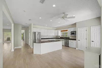 4501 Bayside Dr, Milton, FL 32583 - Photo 32