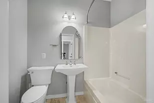 4501 Bayside Dr, Milton, FL 32583 - Photo 14
