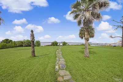 4501 Bayside Dr, Milton, FL 32583 - Photo 50