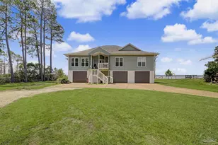 4501 Bayside Dr, Milton, FL 32583 - Photo 1