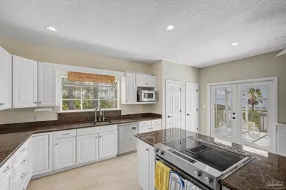 4501 Bayside Dr, Milton, FL 32583 - Photo 36