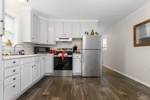 9433 Gulf Beach Hwy, Pensacola, FL 32507 - Photo 8