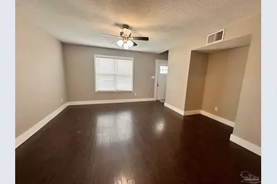 980 Zarragossa St, Pensacola, FL 32502 - Photo 2