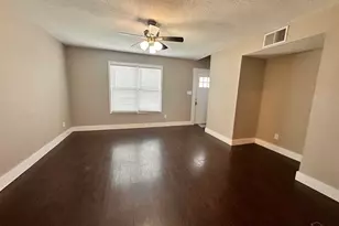 980 Zarragossa St, Pensacola, FL 32502 - Photo 2