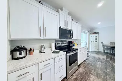 11431 Floridale Dr, Milton, FL 32583 - Photo 6