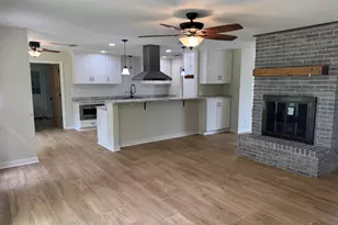 7866 Apollo Dr, Pensacola, FL 32506 - Photo 6