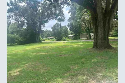 8 Dianah St, Pensacola, FL 32503 - Photo 2
