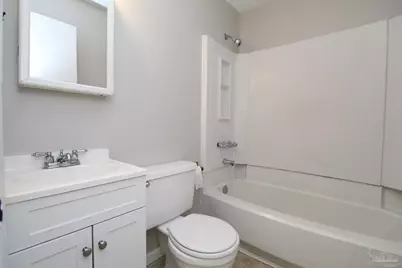 4630 Bellview Ave #B, Pensacola, FL 32526 - Photo 16