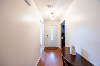 7182 Tannehill Dr, Pensacola, FL 32526 - Photo 2