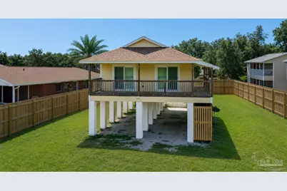 3195 Laurel Dr, Gulf Breeze, FL 32563 - Photo 4