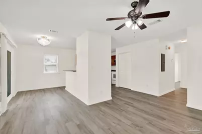 3195 Laurel Dr, Gulf Breeze, FL 32563 - Photo 10
