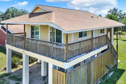 3195 Laurel Dr, Gulf Breeze, FL 32563 - Photo 2