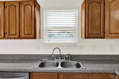 3195 Laurel Dr, Gulf Breeze, FL 32563 - Photo 14