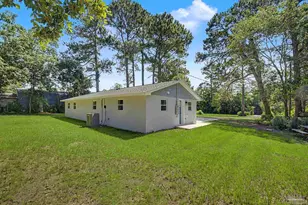 7265 Lockhart St, Pensacola, FL 32526 - Photo 40