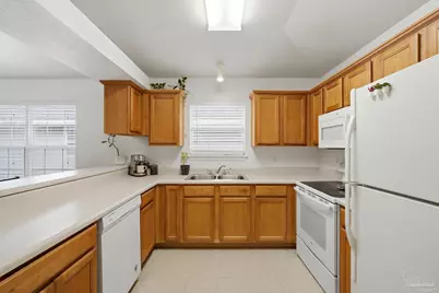 1237 Brownfield Rd, Pensacola, FL 32526 - Photo 12