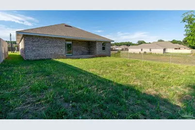 4621 Queen Palm Ct, Milton, FL 32571 - Photo 18