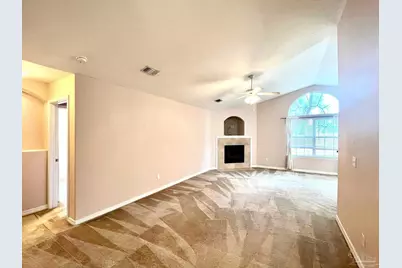 5884 Grotto Ave, Pensacola, FL 32507 - Photo 4