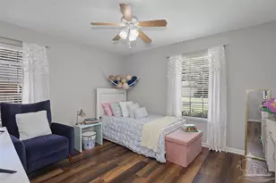 2810 Venetian Garden, Gulf Breeze, FL 32563 - Photo 16
