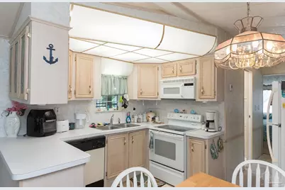 398 Maria Dr, Lillian, AL 36549 - Photo 8