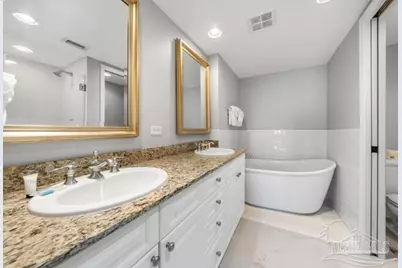 5 Portofino Dr, Pensacola Beach, FL 32561 - Photo 10