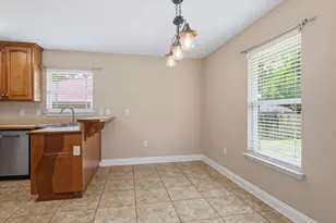 5567 Jones St, Milton, FL 32570 - Photo 14