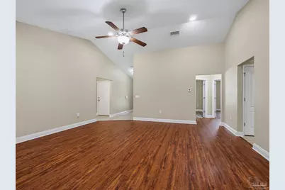 5567 Jones St, Milton, FL 32570 - Photo 10