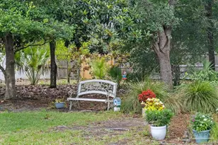 2555 Holley Pl, Navarre, FL 32566 - Photo 46