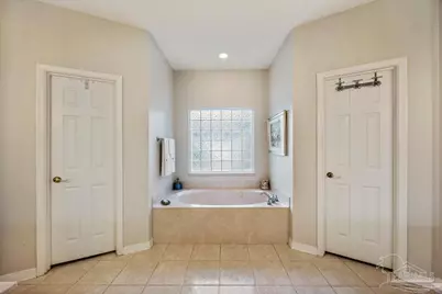 2555 Holley Pl, Navarre, FL 32566 - Photo 36