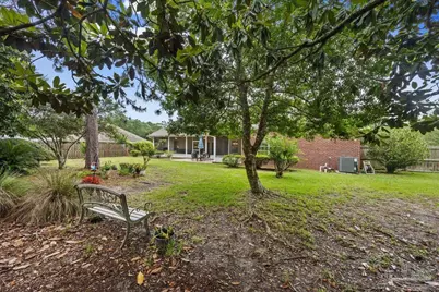 2555 Holley Pl, Navarre, FL 32566 - Photo 40