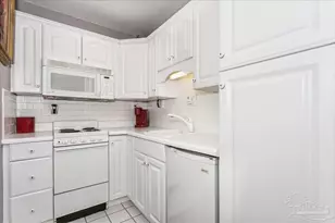 1834 W Smugglers Cove Dr, Gulf Breeze, FL 32563 - Photo 22