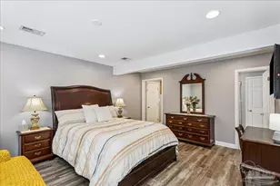 1834 W Smugglers Cove Dr, Gulf Breeze, FL 32563 - Photo 18