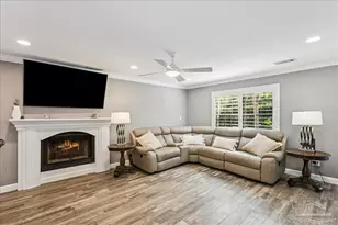 1834 W Smugglers Cove Dr, Gulf Breeze, FL 32563 - Photo 10