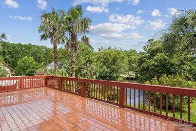 1834 W Smugglers Cove Dr, Gulf Breeze, FL 32563 - Photo 26