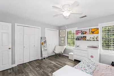 1834 W Smugglers Cove Dr, Gulf Breeze, FL 32563 - Photo 34