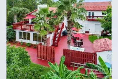1834 W Smugglers Cove Dr, Gulf Breeze, FL 32563 - Photo 2