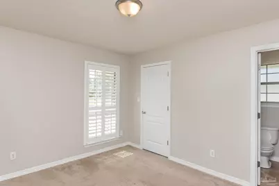 8770 Kennedy Dr, Pensacola, FL 32526 - Photo 20