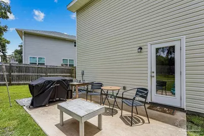 376 Hilburn Ln, Pensacola, FL 32504 - Photo 22
