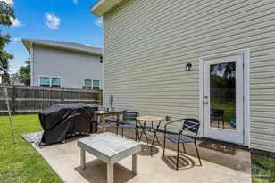 376 Hilburn Ln, Pensacola, FL 32504 - Photo 22