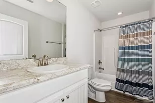 376 Hilburn Ln, Pensacola, FL 32504 - Photo 10