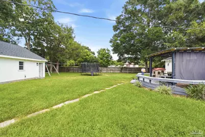 1300 Yonge St, Pensacola, FL 32503 - Photo 32