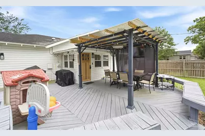 1300 Yonge St, Pensacola, FL 32503 - Photo 24