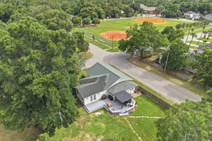 1300 Yonge St, Pensacola, FL 32503 - Photo 22